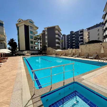 Sa Apartments! Beachfront In Oba Apartment