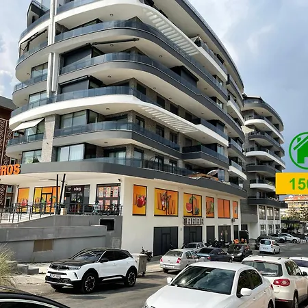Sa Apartments! Family 2bd Flat 150m To The דירה